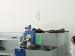 DIRECT-READING SPECTROMETER